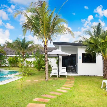 Bungalow Khao Lak Exterior photo